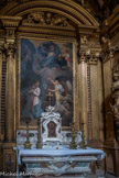 <center>La Collégiale Notre-Dame-des-Anges</center>Chapelle de la Vierge mourante ou de l'Annonciation. Le tableau du retable par Pierre II Mignard représente L’Annonciation (1709).