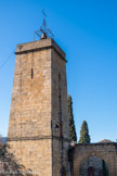 <center>Jouques.</center> Tour de l'horloge , ancien clocher de la chapelle épiscopale