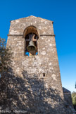 <center>Jouques.</center> Notre-Dame de la Roque. Le clocher construit en 1390 est une tour massive, carrée, avec une toiture originellement en terrasse, qui a été rehaussée.