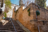 <center>Jouques.</center>Escalier monumental qui menait aux jardins du château.