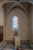 <center>Buis-les-Baronnies. Eglise Notre-Dame-de-Nazareth (XIIIe - XIXe siècle) 
</center> Au centre de la deuxième chapelle sud, la cuve baptismale du XXIe siècle.