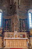 <center>L'église Saint Michel </center>Le maître autel surmonté de son ciborium ou thabor de 6 m de haut, dans le style gothique flamboyant, en pierre et carton doré, milieu du XIXe ou XVe ou XVIe.