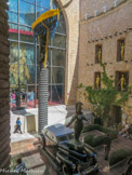 <center>Le Patio.</center>Car Naval. Taxi pluvieux
