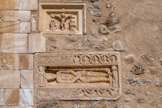 <center>Saint-Genis des Fontaines.</center>La pierre épigraphiée de Frère Miguel, sacristain ; après avoir été Abbé du dit monastère de 1271 à 1281, est décédé le 6/04/1307.
- La pierre épigraphiée de Ramon de Pollestres camérier, dont l'épigraphe a été partiellement détruite.