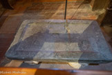 <center>Saint-Genis des Fontaines.</center>Table d'autel carolingienne de l'église primitive