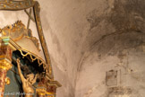 <center>Saint-Genis des Fontaines.</center>Sur le mur, empreinte de la croix.