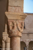<center>Le cloître de Saint-Genis des Fontaines.</center>