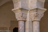 <center>Le cloître de Saint-Genis des Fontaines.</center>