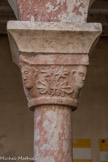 <center>Le cloître de Saint-Genis des Fontaines.</center>
