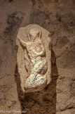 <center>Eglise Romane Saint-André</center>Fragment de sculpture, probablement un apôtre que l'on reconnait à son nimbe. 1ère moitié du XIe siècle.