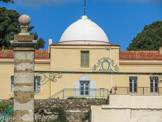 <center>Port-Vendres.</center>Le Fer à Cheval et le dôme qui culmine sur la terrasse supérieure.