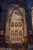 <center>Église Saint-Pierre de Prades</center>La chapelle de la sainte Trinité. Le retable de la Trinité est commandé dès 1655 à Louis Generès le grand maître du retable du Roussillon ; le retable, classé, présent dans la chapelle est composite avec un autre retable du XVIIIe siècle, le groupe central est bien de L. Generès. La clé de voûte de cette chapelle est également dédiée à la Sainte Trinité.