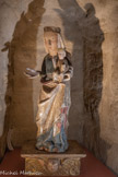 <center>Église Saint-Pierre de Prades</center>Vierge à l'Enfant « Notre-Dame de la Volta ». La statue est sculptée en ronde bosse dans un bois d'essence de feuillu type fruitier.