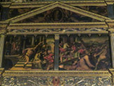 <center>La Cathédrale de Gérone.</center>Chapelle de Saint Martin et de Saint François. Retable du Crpus Christi : sculpteurs Joan Coll et Nicolau Mates ;  peintre Perris de la Rocha. 1562-1579.