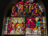 <center>La Cathédrale de Gérone.</center>Vitrail de la chapelle de Saint Martin et Saint François.