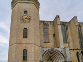 <center>La Cathédrale de Gérone.</center>Façade latérale.