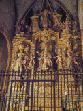 <center>La Cathédrale de Gérone.</center>Chapelle de la Vierge des Douleurs. Peintre Antoni Viladomat, sculpteur Pau Costa. 1717-1737.