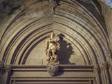 <center>La Cathédrale de Gérone.</center>Porte Saint Michel.