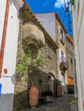 <center>Cadaqués.</center>Four suspendu extérieur.