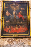 <center>Église de l’Invention de la Sainte-Croix</center>Autel des Ames du Purgatoire et sa toile : Crucifixion avec les âmes du Purgatoire. Le Christ est entouré de la Vierge et de saint Jean.