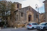 <center>Eglise Saint-Pierre</center>L'édifice est surmonté par un clocher en pierre de taille, grande tour carrée, qui contenait autrefois plusieurs cloches mais actuellement, il n’en reste plus qu’une seule. Vers le XIVe siècle, le clocher roman laisse place au clocher actuel et un escalier extérieur est bâti pour y accéder. Il fut remaniée au XVIIe siècle.