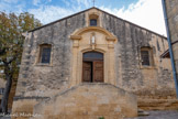 <center>Eglise Saint-Pierre</center>L’église est agrandie à l'Ouest d'une travée vers 1712, donnant à l'édifice une nouvelle façade.