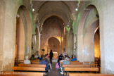 <center>Eglise Saint-Pierre</center>A la première partie, romane, ont été rajoutées des chapelles (bas-côtés) de style gothique sous le Roi René. Au XVIIe siècle quelques modifications lui ont donné son aspect actuel : bâtiment orienté Est-Ouest, composé d'une nef principale encadrée de 2 bas-côtés, et d'une sacristie.
Ainsi, la partie romane de l'édifice est constituée par le chœur et les chapelles de chaque côté de celui-ci. Au XVe siècle, ont été construits les bas-côtés et la nef.