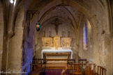 <center>Eglise Saint-Pierre</center>Chapelle du Saint-Sacrement (début du XVIIe siècle). Ancienne chapelle du Rosaire (autel démoli avant 1969).
Ancien maître-autel, en bois sculpté et doré (XVIIe siècle). Bien que voûtée d’ogives, elle semble postérieure aux chapelles précédentes : les culots sont en effet d’une facture radicalement différente.