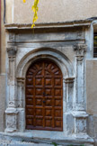 <center><center>Vaison-la-Romaine : la haute-ville.</center></center>Ancien hôtel particulier de la famille Fabre de Saint-Véran (XVIIIe). Il possède deux encadrements de porte du XVIème siècle parfaitement conservés.