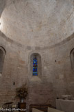 <center>Saint-Martin-de-Londres.</center>L'abside latérale sud anciennement chapelle St Jean, puis Ste Croix présente sur sa corniche des motifs en 