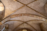 <center>Les Arcs sur Argens : La chapelle Saint Pierre.</center>Probablement début XVIe, la largeur de la nef sud est doublée et la hauteur est élevée de 2 m environ. Deux chapelles latérales puis une sacristie sont ajoutées au sud. L’ensemble est couvert de voûtes sur croisées d’ogives.