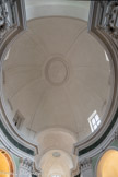 <center>Eglise abbatiale de St Pons</center>Le plafond elliptique vers l'autel.