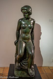 <center>Musée Maillol</center>Jeune fille assise, 1936
Bronze, Fondeur E. Godard 1/6