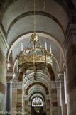 <center>La Basilique Cathédrale Sainte-Marie-Majeure</center>Lustre de Granoux.