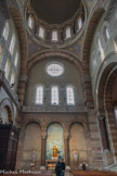 <center>La Basilique Cathédrale Sainte-Marie-Majeure</center>Le transept Ouest, avec, à droite l'entrée de la chapelle du Sacré Coeur.