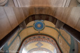 <center>La Basilique Cathédrale Sainte-Marie-Majeure</center>Le plafond du presbytérium. Au centre, la colombe du Saint Esprit.