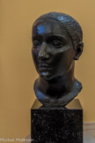 <center>Charles DESPIAU 1874-1946</center>Madame Othon Friesz, 1924.
Bronze.
Legs Grammont, 1955.
Collection du Centre Pompidou, MNAM/CCI, Paris. En dépôt au Musée de l’Annonciade