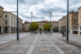 <center>Castres. La place Jean Jaurès</center>À l'autre extrémité de la place se trouve une fontaine, don du député Eugène Pereire.