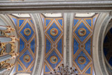 <center>Castres. Église Notre-Dame-de-la-Platé.</center>Les voûtes de la nef avec les portraits des douze apôtres.