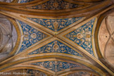 <center>Cordes-sur-ciel. L’église Saint-Michel.</center>Voûtes : peintures style renaissance par Gayral en 1841, le bleu est du sulfate de cuivre.