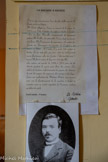 <center>Cordes-sur-ciel. Musée dela  broderie. </center>La machine à broder.
Mr Gorsse, réfugié en Suisse au moment de la guerre de 1870, a eu l'idée d'exporter des métiers à broder à Cordes. Avec son frère Marcellen (représentant), ils deviennent patrons. Mr Reifler, de nationalité suisse, était mécanicien et a formé Mr Poisson pour les réparations. Le métier des Gardes au Fourmiguier (un quartier de Cordes) a été amené en 1900. A Cordes, il y avait 356 métiers à broder, il n'en reste plus que trois, dont un seul pouvant encore fonctionner, celui des Gardes. Cette machine pèse une tonne. Elle fait 6 m de long et a 312 aiguilles. Les métiers ont marché de 1900 à 1935 puis ils ont été détruits pendant la guerre pour faire des canons. Les ateliers de broderie confectionnaient des jupons, des chemises de nuit, des nappes, des napperons, des corsages et des draps.