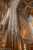<center>La cathédrale Sainte-Cécile</center>Déambulatoire. Peintures en trompe-l'oeil.