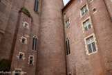 <center>Le palais de la Berbie.</center>Cour d'honneur du palais.
