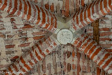 <center>Musée Toulouse-Lautrec</center>Clé de voûte : armoiries de Bernard de Castanet (1277-1306). Le château aux trois tours.