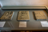 <center>Musée Toulouse-Lautrec</center>Henri de Toulouse-Lautrec
(1864-1901).
Yvette Guilbert, suite anglaise : Yvette Guilbert dans la Glu.
Yvette Guilbert saluant le public. Yvette Guilbert, suite anglaise : Yvette Guilbert, chanson ancienne.
1898
Pierre lithographique
Don M. Ernest Brown et Phillips,Ltd. Londres