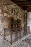 <center>Albi</center>Le cloître Saint-Salvi. L'enfeu de Malvesi.