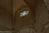 <center>Abbaye de Beaulieu-en-Rouergue  </center>Vitrail de l’artiste verrier Dominique Fleury.