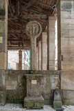 <center>Saint-Antonin-Noble-Val </center>Stèle discoïdale XVIe siècle. Provenant de l’ancien cimetière place des Moines, désaffecté en 1818.