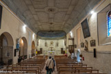 <center>Église Notre-Dame-de-l'Assomption de Bruniquel</center>La nef a un plafond à caissons du 16e siècle. En 1984, le décapage de l'enduit du XIXe siècle permet la mise à nu des très belles pierres de pays du chœur et du bas du mur.