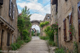 <center>Bruniquel</center>La rue Droite de la Peyre
